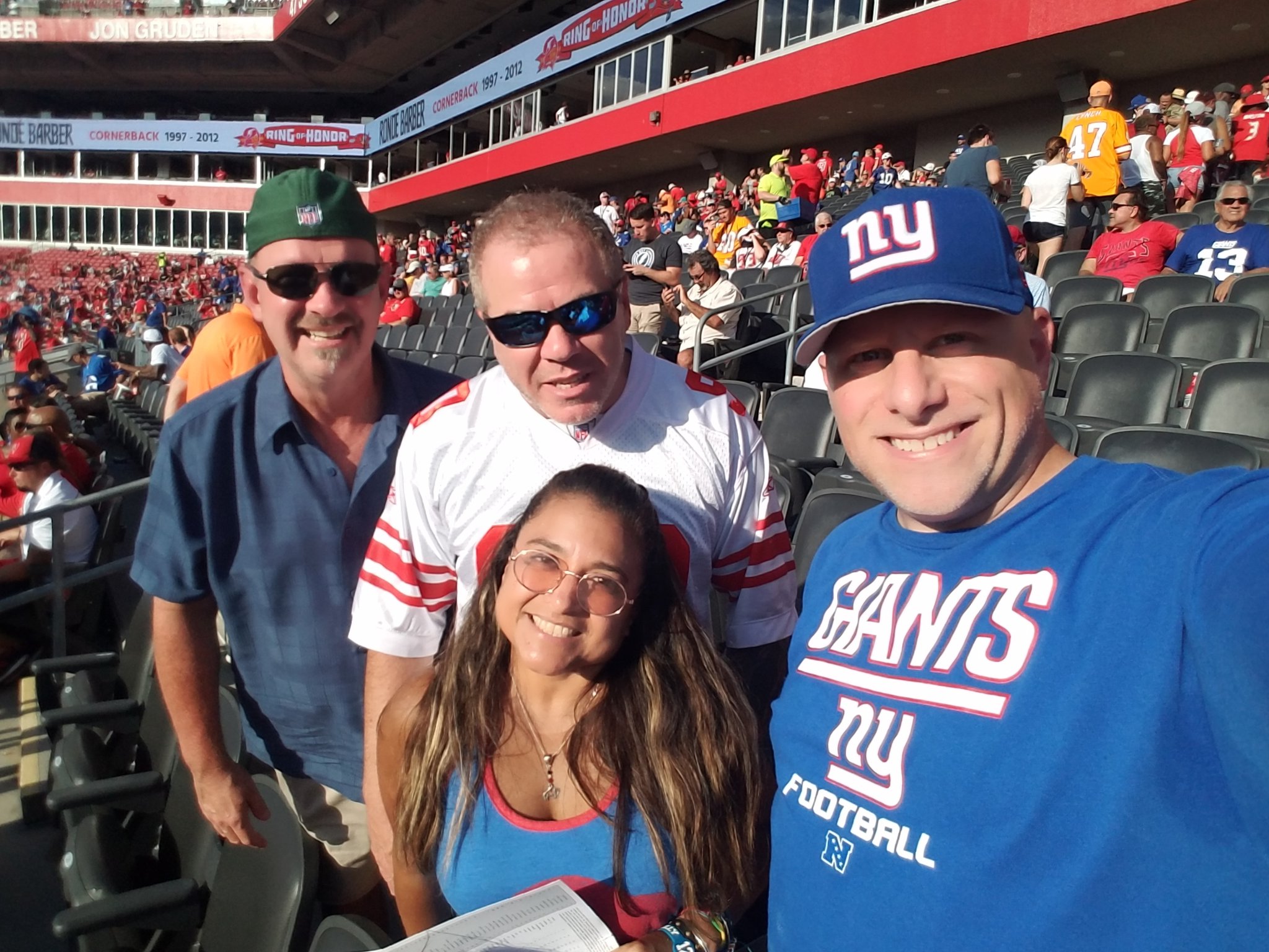 roger-jp-on-twitter-this-pic-is-called-two-giants-fans-a-bills