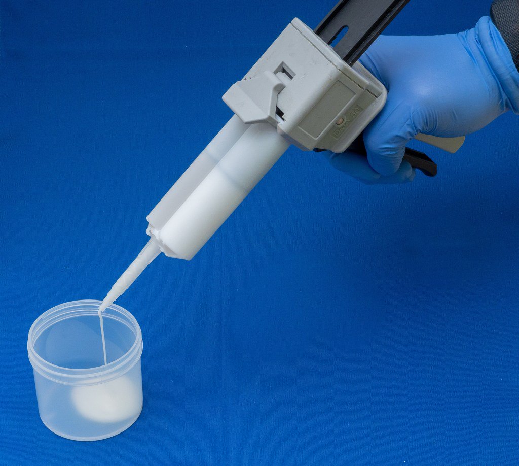 Autoupdatemag's tweet photo. Robnor ResinLab launches new epoxy foam for void-filling applications https://t.co/GhGeLtieQr https://t.co/bt4yR7msWm