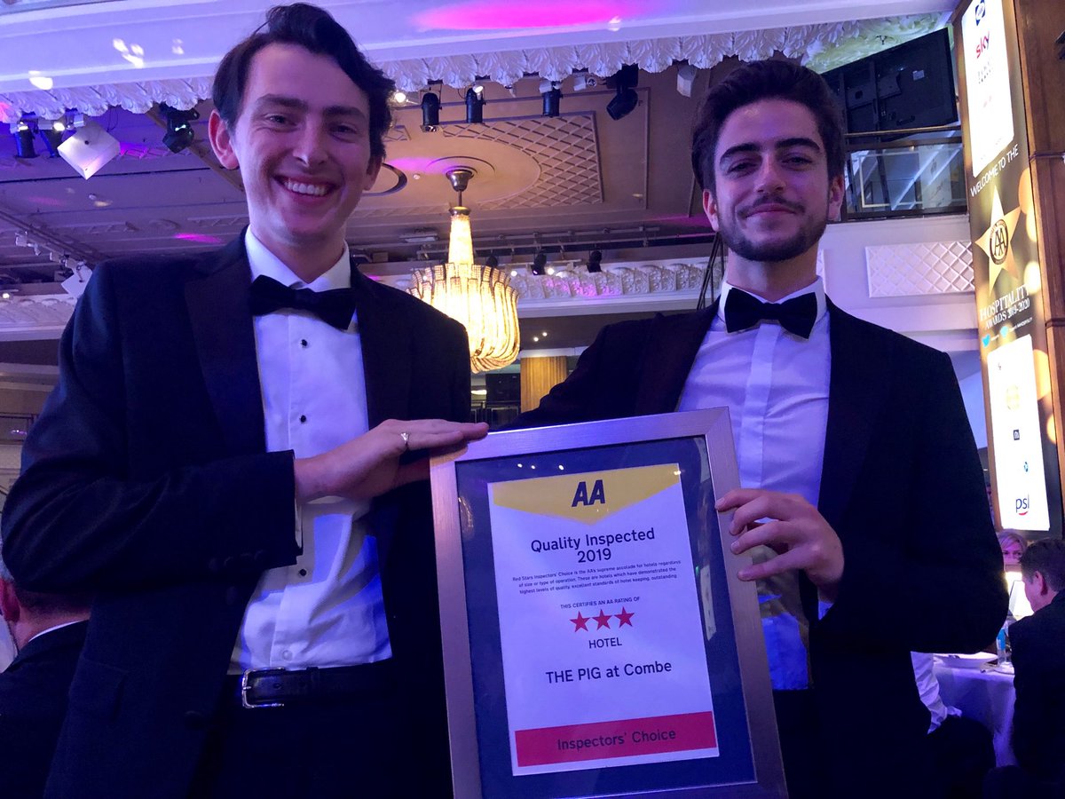 ⁦<a href="/max_stennett/">Max</a>⁩ ⁦<a href="/teanlb/">Tean</a>⁩  Happy to be flying the flag for ⁦<a href="/The_Pig_Hotel/">THE PIG</a>⁩ at Combe Thanks  #AAawards
