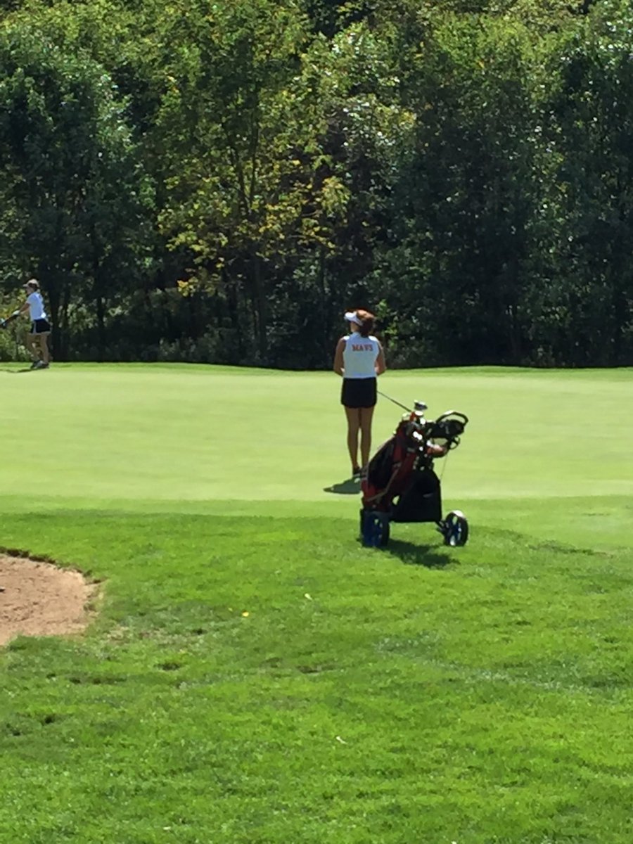 mccutcheonmavs's tweet photo. Matz sinks a 60 footer on Hole 4! #MavPRIDE https://t.co/Ku7zD9oR9M