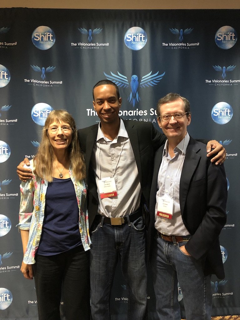 LivingRoomConvo's tweet photo. @JoanBlades of #LivingRoomConversations John Wood of @BetterAngelsUSA and @JohnGable of @AllSidesNow together at the The #VisionariesSummit over the weekend. Collaboration makes our ur movement is stronger! #MoreCuriousLessFurious https://t.co/PfShvFqWPx