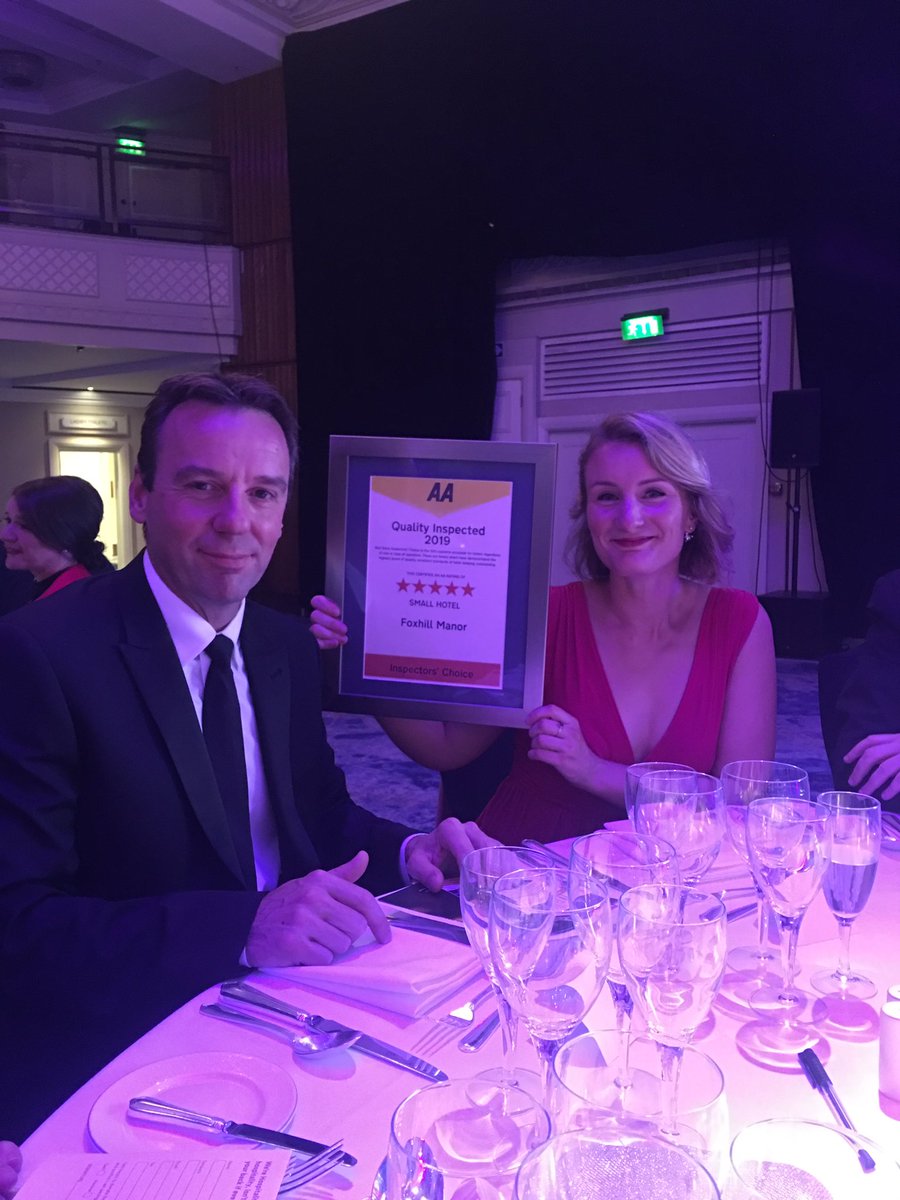 PPJWolfs's tweet image. The amazing achievement of @FoxhillManor well done team past and present! @FarncombeEstate smashing it again! #AAawards @SLHLuxuryHotels #winnerstable