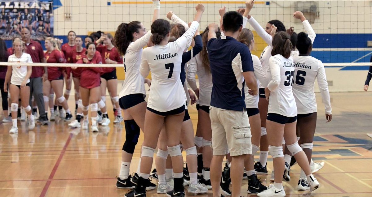 STORY, VIDEO, and PHOTOS: Millikan's sweep of Wilson last week proves that the Moore League is still a four-team championship race for girls' volleyball. Can't wait for tomorrow's Lakewood/Poly match!

the562.org/2019/09/23/vol…