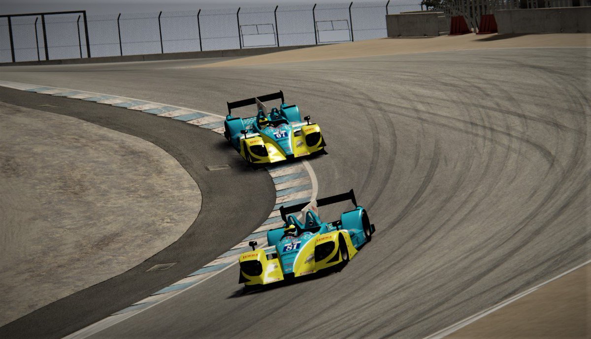 TENTFactorySimR's tweet photo. Noche de carrera y de las buenas 😱
Campeonato IMSA by 
@SimuRacer 
Carrera a 60m en el mitico y peligroso circuito de Laguna Seca
Nuestros compañeros
@AguerLoop 
@Jorgermtb 
Estaran en pista hoy a las 
22.30h En vivo por @TvJamon 
https://t.co/3pFybEDhrK
Go go @TENTFactorySimR https://t.co/bf57PqvK4n
