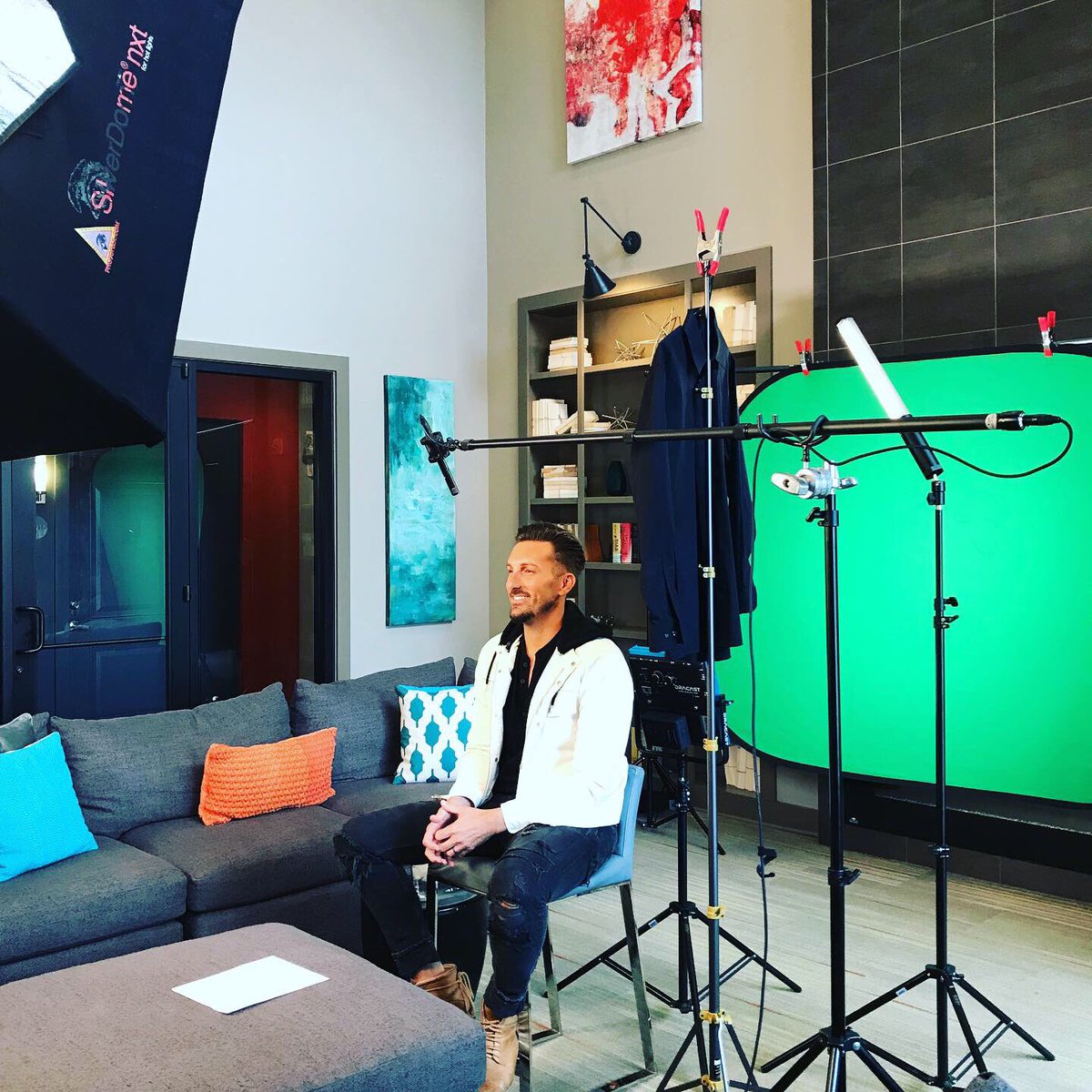 JDSHELBURNE's tweet photo. Filmed session for #operationparent this morning. Stay tuned for the video series. @OperationPARENT https://t.co/SdsWeWEY2e