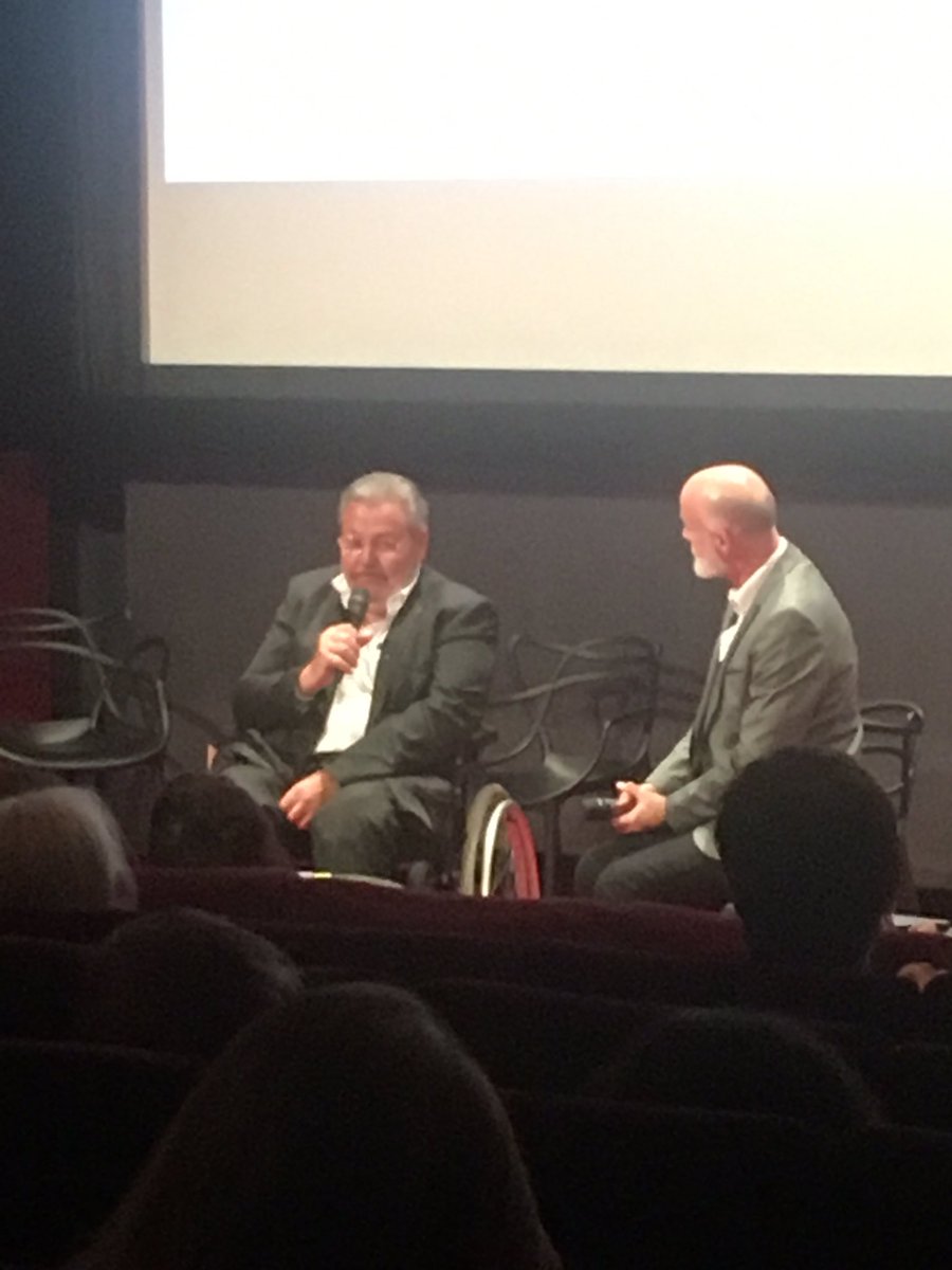 GroupeAudiens's tweet image. Patrick Toulmet, grand témoin, délégué interministériel, vient conclure ce colloque avec son témoignage. Sa mission le confronte aux réalités et lui permet de poser le spectre des choses à améliorer. #VivreEnsemble #cultureethandicap #handicapemploi