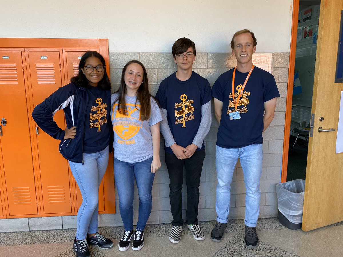 HcsReady's tweet photo. Monday is the new FRI-day! @PioneersRidge @erhsEDinst @ERHSBuildConst @HCSfutureready #WeAreHamilton https://t.co/Y5CM32lNTD