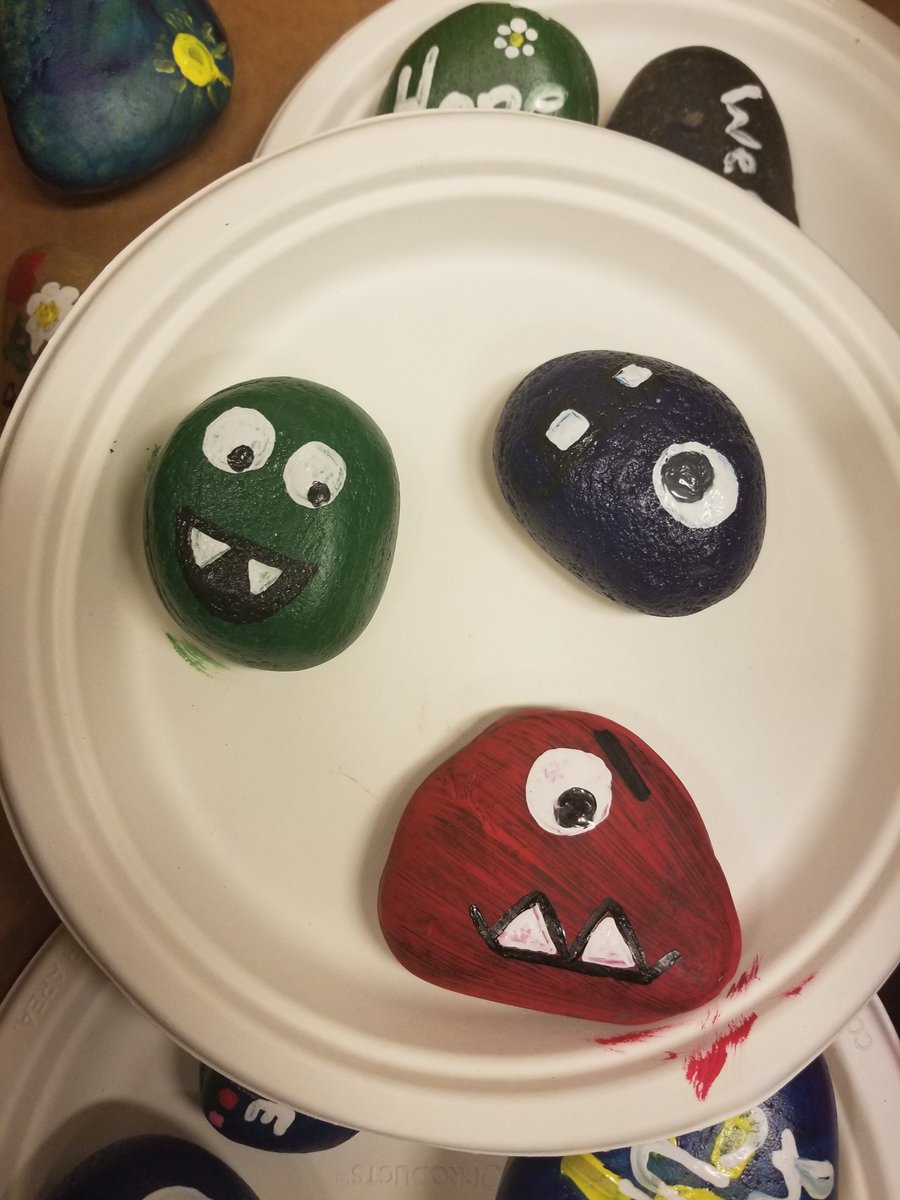 renownhealth's tweet photo. Have you seen any #kindrocks hidden around Renown? They were painted by the We C.A.R.E. Champions to help brighten up someone's day! https://t.co/YHc6tvuIAD