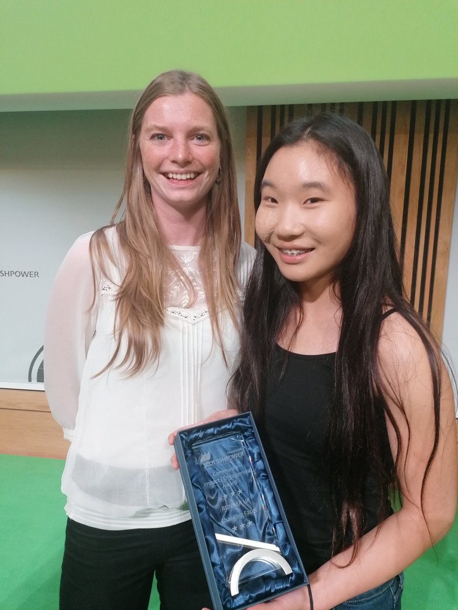 Angela_BCC's tweet photo. The winning team!!! @ruyuan_yang @luisabrown_YW #scottishpowerfoundation https://t.co/xEhp8lClOq