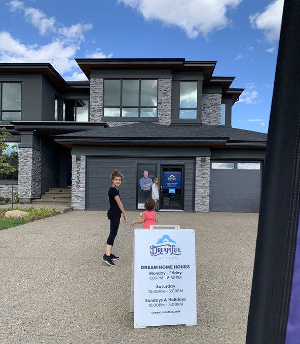 The @DreamLifeLotto home is here. Worth over $2M, you need to see this place (esp the master bdrm!) did<a class="tags" target="_blank" title="On Twitter" href="/?out=eyJ0eXAiOiJKV1QiLCJhbGciOiJIUzUxMiJ9.eyJpYXQiOjE3MjYzNTExODIsImlzcyI6InR3cG9ybnN0YXJzLmNvbSIsIm5iZiI6MTcyNjM1MTE4MiwiZXhwIjoxNzU3ODg3MTgyLCJyZWRpcmVjdF91cmwiOiJodHRwczovL3R3aXR0ZXIuY29tL0RyZWFtTGlmZUxvdHRvIn0.rLZeatdIhocVXkY5jUW_ZCdipnkn93FcPM6alCOd1ofSMS2-uhrPhZPl817qt__2DRBf27ZJYl_XVE1xdV52jg">@DreamLifeLotto</a><a href="/tag/ad"class="tags"><span>#ad</span></a><a href="/tag/yeg"class="tags"><span>#yeg</span></a><a href="/tag/dreamlifelottery"class="tags"><span>#dreamlifelottery</span></a><a href="/tag/dreamitwinit"class="tags"><span>#dreamitwinit</span></a>
