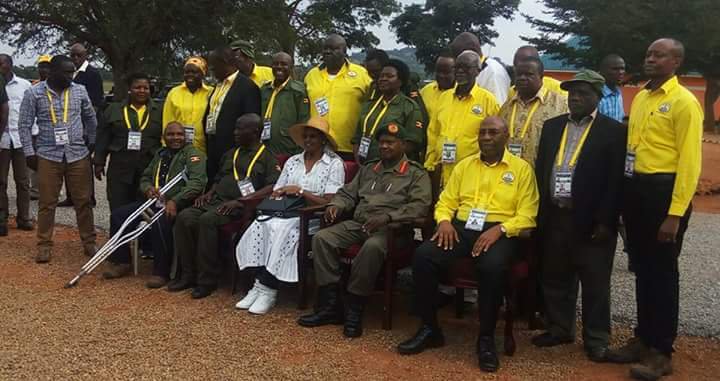 ChairmanNrm's tweet photo. My Special advise to pple
Who get a chance to serve on behalf of M7 serve with care, when it comes to money issues.U might lose that chance forever, plz be humble &amp; serve the way ur budget directs u ,but if u choose to do otherwise.
Sorry many groups are on a waiting list to help https://t.co/UogPwdDazi