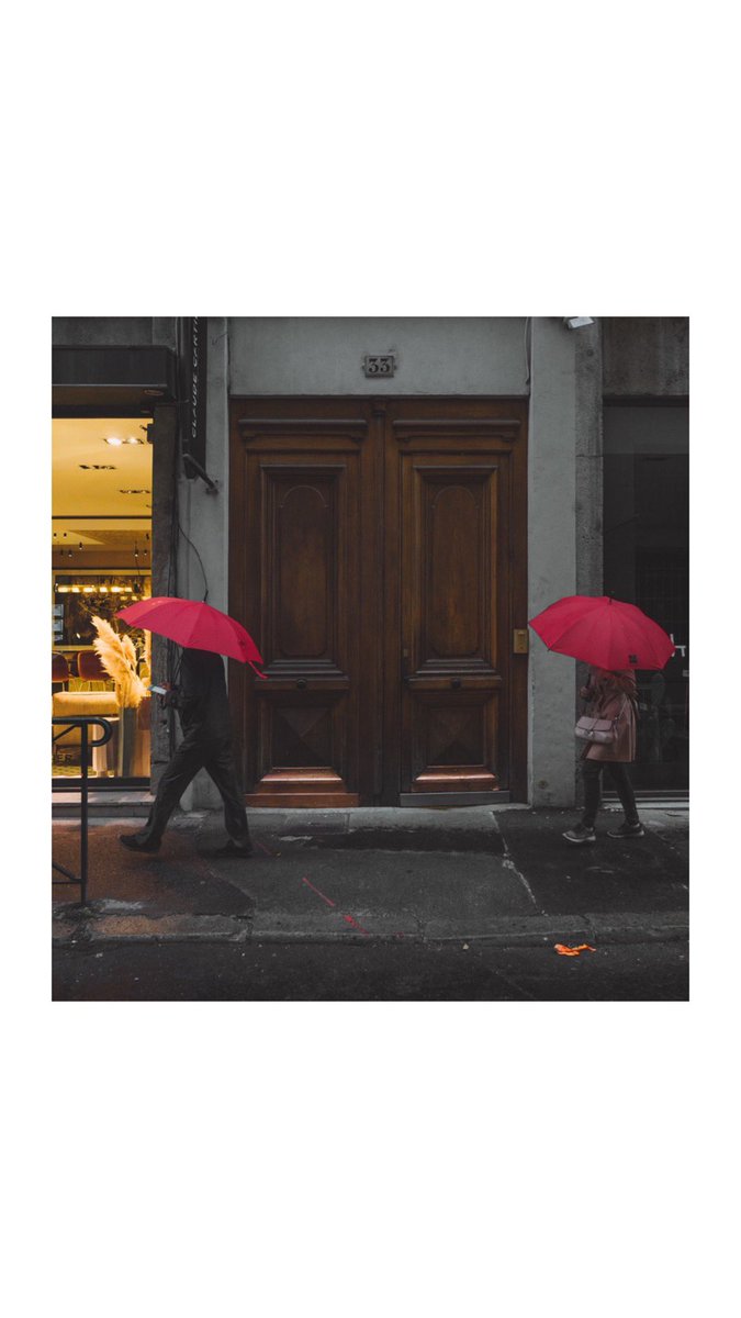 rcbtones's tweet photo. Bellecour sous la pluie 
Hier 18:27 https://t.co/i9zx8yQToK
