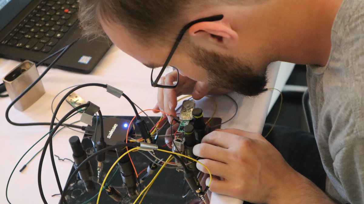 hardwear_io's tweet image. Some crazy things going on at the #HardPwn.
Join us &amp;amp; #HackFearlessly!

#hw_io #hardwear_io