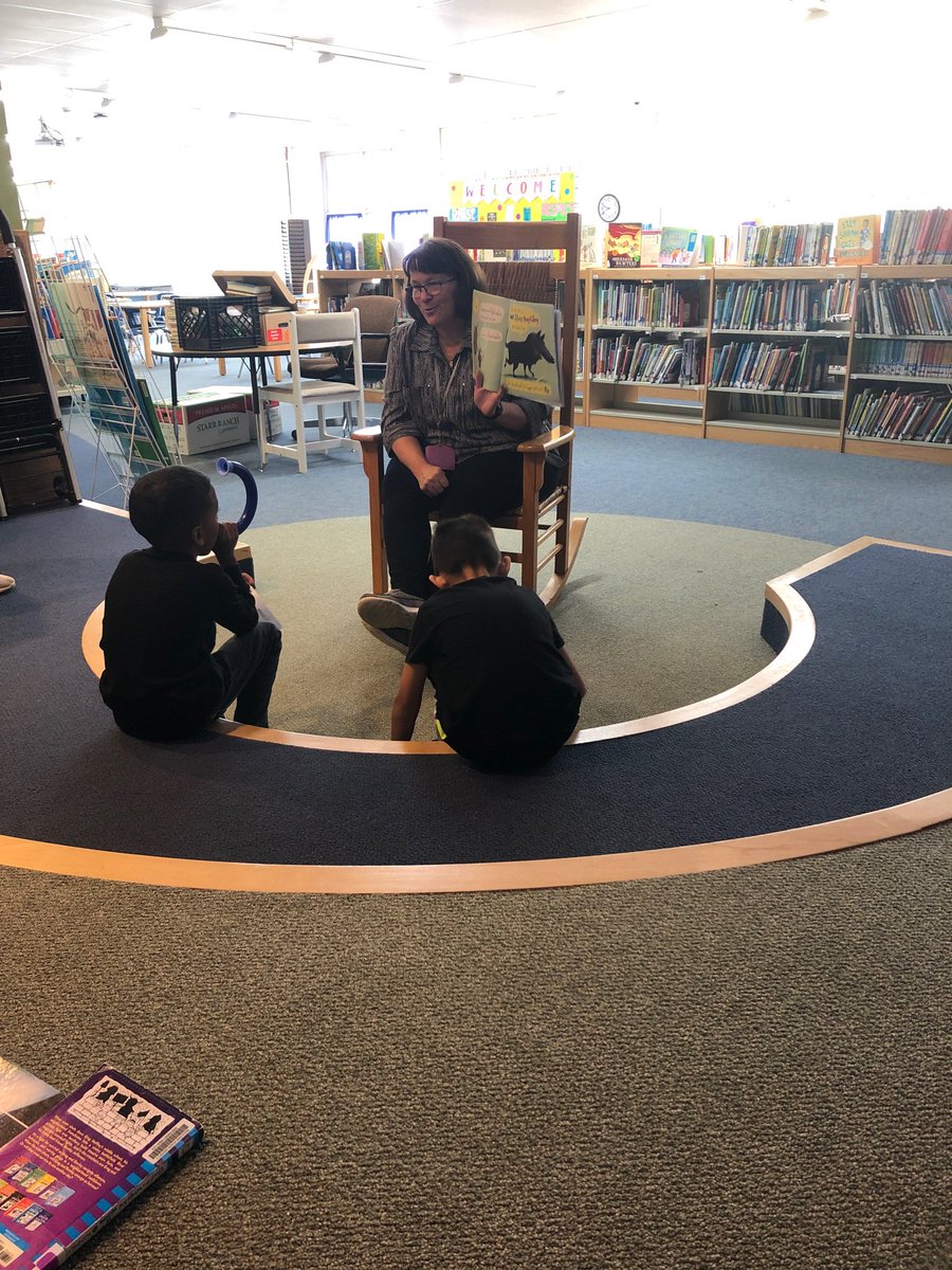 godbold7545's tweet photo. We enjoyed a book read by Mrs. Crosswhite today:) https://t.co/URSij43FNa