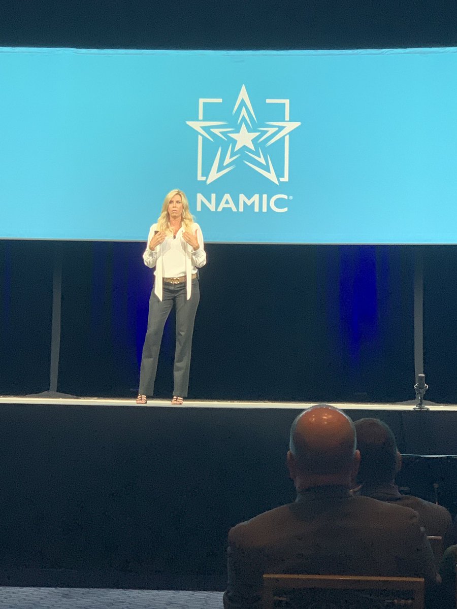 cathyNAMIC's tweet photo. “You’ve got to put in the work to be successful.” First woman official in the NFL Sarah Thomas. #namicannual https://t.co/yw6Oy05BCF