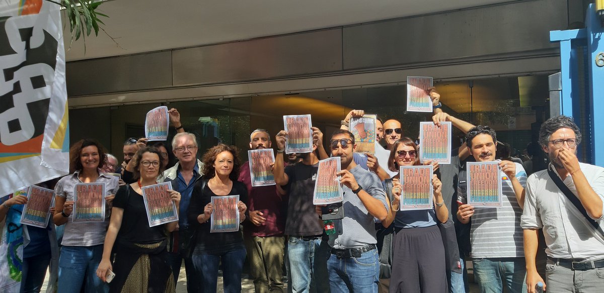 CLAP_RM's tweet image. Sotto sede di @ANPALServizi assemblea iscritti @CLAP_RM.
Nonostante @CatalfoNunzia ci abbia convocato al @MinLavoro, l'azienda continua a non riconoscere uno dei sindacati più rappresentativi.
Chiediamo una immediata stabilizzazione delle e dei precari.
#redditodicittadinanza