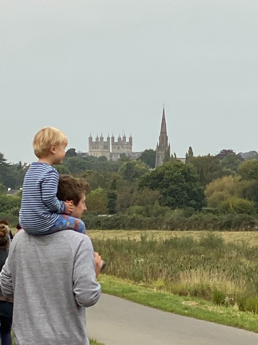memoriadotcom's tweet photo. Memoria staff, families, and our CEO,  came out in support of #CandlesOnTheCanal:  21 September 2019.  It was heartfelt to walk with over 300 families, paying tribute to loved ones. @Hospiscare put together a memorable event. #Memoria #Hospice @funeralguideUK https://t.co/NmFUJ1RHnV