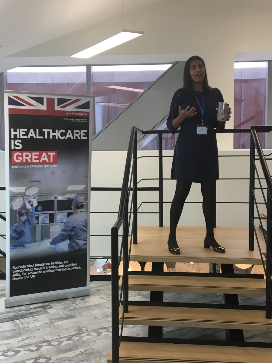 ChrisBorn1's tweet image. ⁦@NikkiPatel_⁩ ⁦@NHSX⁩ talking with AIinHealthcare companies at #WellTech #HealthcareUK event ⁦@tradegovuk⁩ ⁦@tradegovukIND⁩