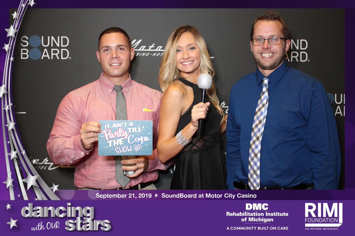 Level1HVAC's tweet photo. @RIM_Foundation #DancingWithOurStars Event @MotorCityCasino was a great time and we're very excited to continue participation into the 2020 year 🌟#GoBeyondImpossible @refrigerantserv https://t.co/y3J0kcB6Xj