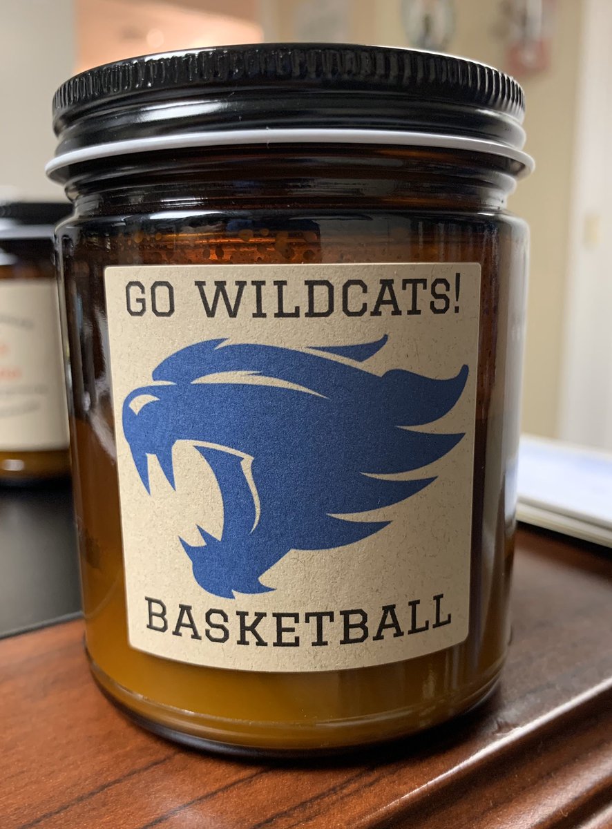 schoolcandles's tweet photo. Go Wildcats! It won’t be long for basketball season! #bbn #Kentucky #ukbasketball #kentuckybasketball #collegebasketball #spiritcandles #schoolcandles https://t.co/l17b24s349