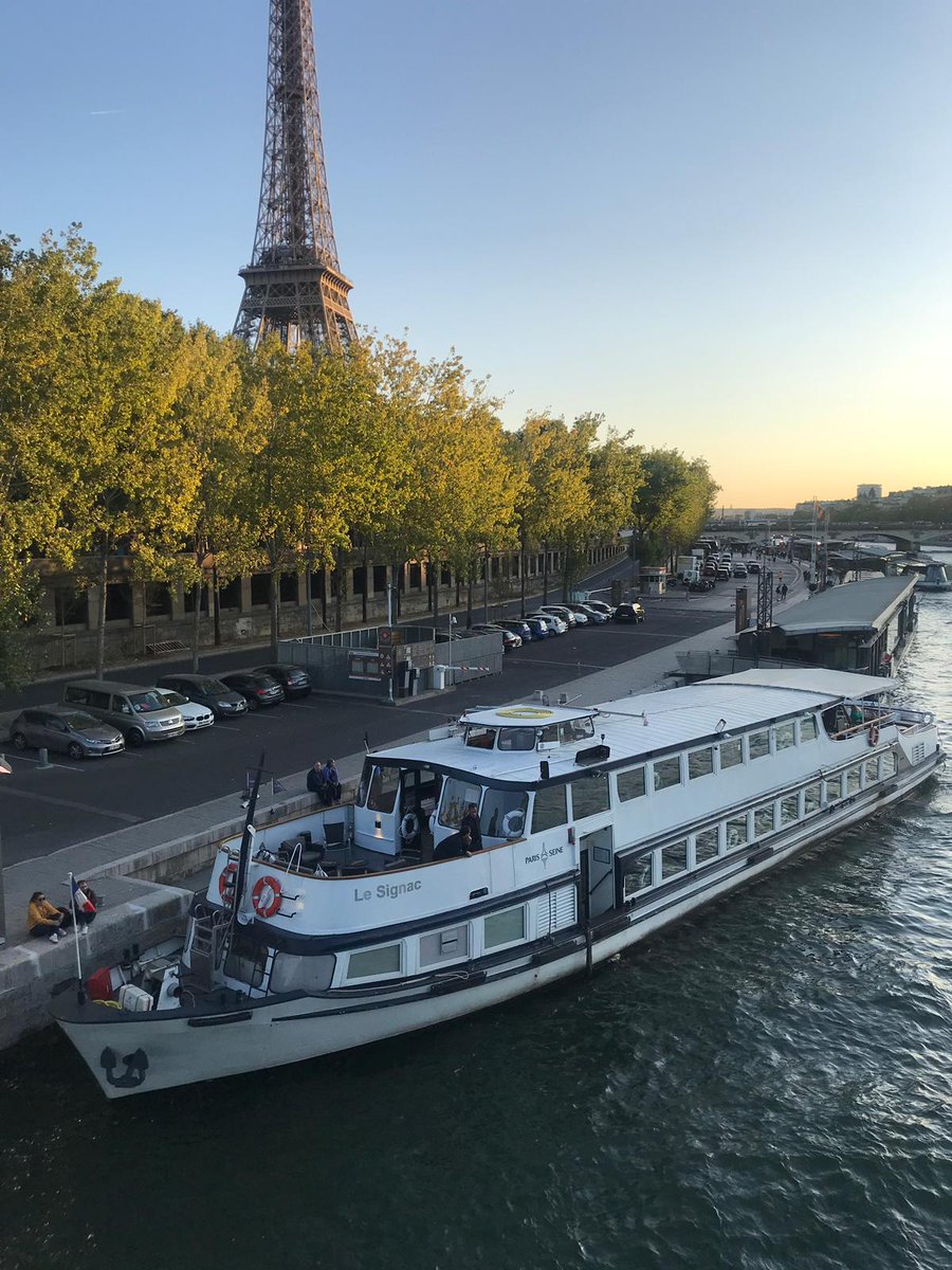 Bateau Mon Paris tweet media