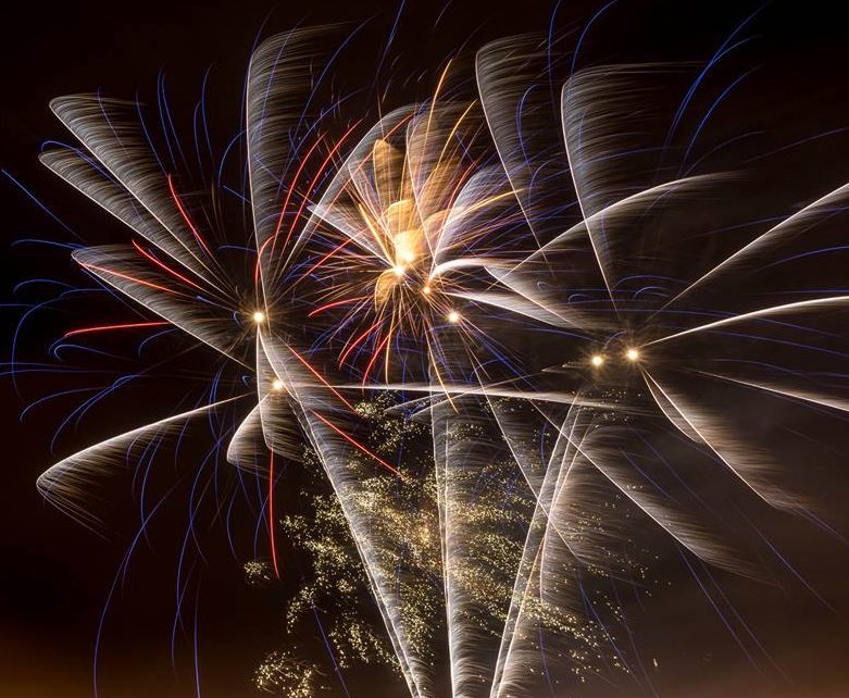 The countdown has begun! It's only a few weeks until the biggest and best firework display in Brighton &amp; Hove, and early bird discount tickets go on sale soon. Watch this space and don't miss out. 
#fireworks #fireworkdisplay #bonfirenight #brighton #hove
nevillfireworks.co.uk