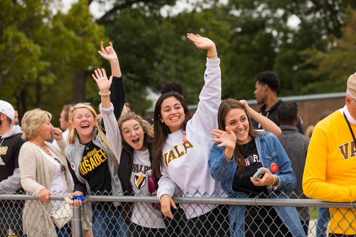 ValpoU's tweet photo. What are you most excited to do or see this weekend at Homecoming? Let us know! ⬇️ Check out the schedule for the weekend at https://t.co/9X9Ru6tnwN. https://t.co/hzn5Fexbxs