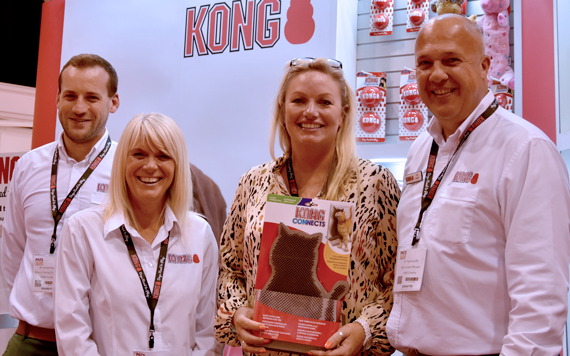 PetBusinessNews's tweet image. Well done to KONG Company for picking up the PATS New Product Award for the Kitty Comber in Grooming Products! #kongcompany #PATS19 

petbusinessworld.co.uk/news/feed/ever…