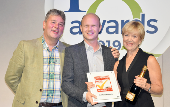 PetBusinessNews's tweet image. TropiClean Pet Products won a PATS New Product Award for its Fresh Breath 2-week Trial Kit in Pet Care Products #tropiclean #PATS19 

petbusinessworld.co.uk/news/feed/ever…