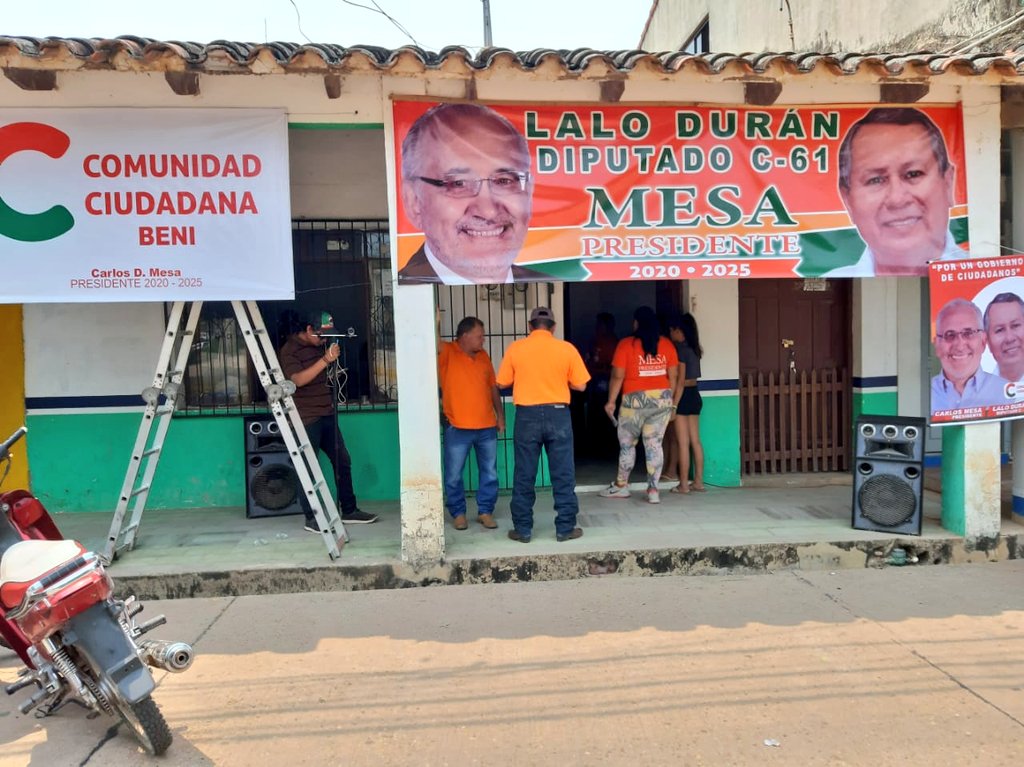 ChichiLucio's tweet image. Ahora en Santa Ana del Yacuma #Beni. La gente sabe que tienen #ElPoderdelVoto para transformar el país en #UnaBoliviaMejor. 
#CarlosMesaPresidente
#LaloDuranDiputado CIR 61

@ComunidadCBo @solparaBolivia @ArauzGlendiz @JPaulPinto @chavez_aramayo @durbiela