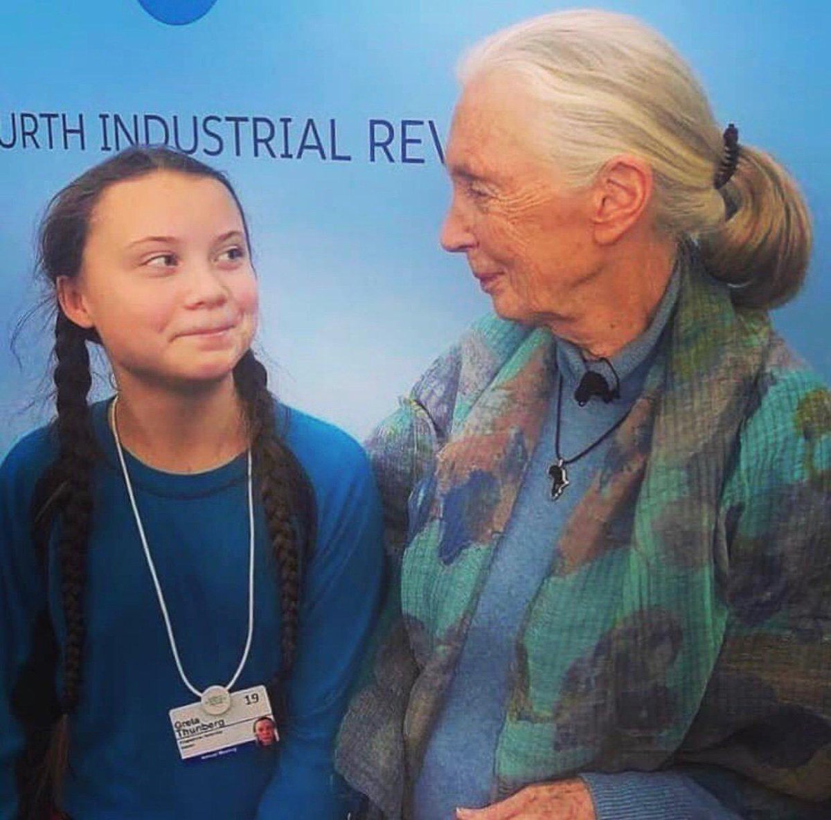 TheCenteredEgg's tweet image. Best pic ever ... passing the torch.