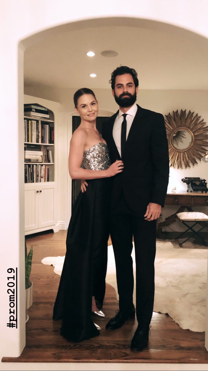 📱”#Prom2019” 

📸 @jenmorrisonlive’s Instagram story

#JenniferMorrison