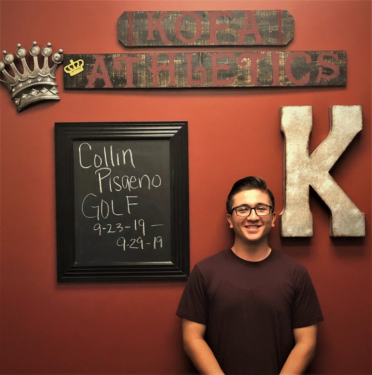 KofaAthletics's tweet photo. Royal Athlete of the Week, Collin Pisaeno! Coach Franz says, "He has a positive attitude and is extremely coachable. Collin has improved from last season and has worked his way up to being our #1 golfer and a stellar student as well.” @KHSKingsNews @KhsOf2020 @YumaSunSports https://t.co/QmyA6knxqx