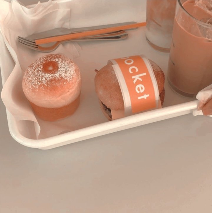 ¡Que tengas un feliz cumpleaños, <a href="/flirtyweapons/">ʙʀᴀɴᴅᴏɴ. ───𝐨𝐥𝐝!𝐚𝐮. / offt.</a>! Te desearía lo mejor, pero esa soy yo y a estas alturas ya perdiste tu oportunidad.

Aún así, te traje algo. Ojalá sea de tu agrado.