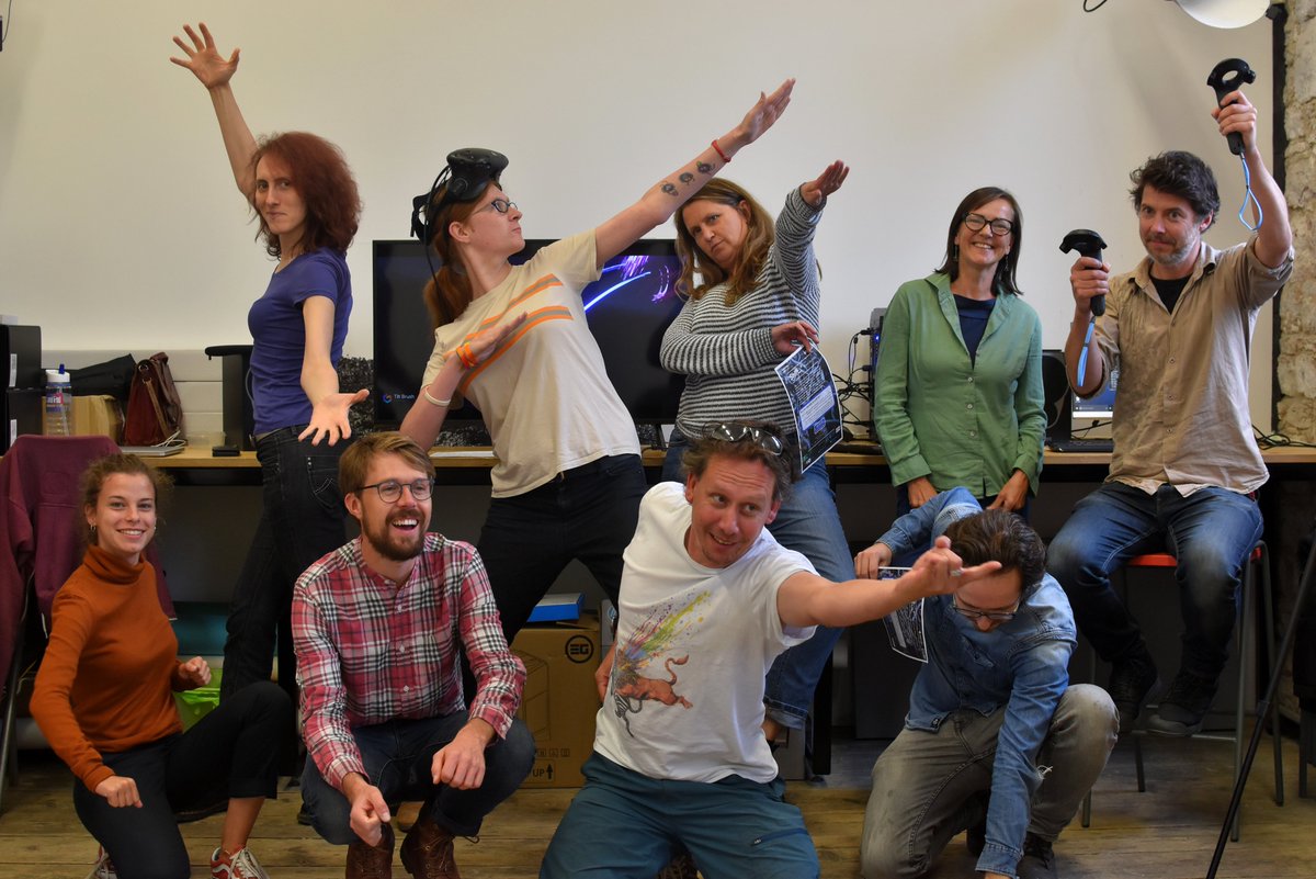 PlymYouthServ's tweet photo. The team setting up ready for #SHIFTVR #creativepartnership Funded by #aycheu #INTERREG #Atlantichubs and @TNLComFund - #SHIFTVR a #VRproject focusing on #Wellbeing ππ³οΈβππ https://t.co/svADm96cSK