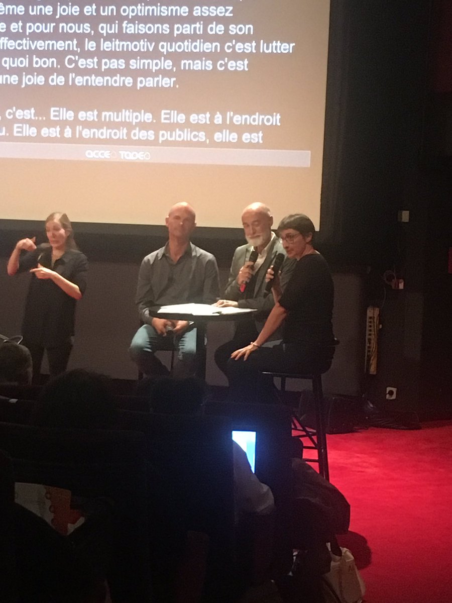 GroupeAudiens's tweet image. Echange avec Virginie de Crozé du @FestivalAvignon qui explique comment ils ont revu l’accessibilité sur le Festival avec par exemple des cartes en téléchargement, de l’audiodescription... #VivreEnsemble #cultureethandicap #handicapemploi