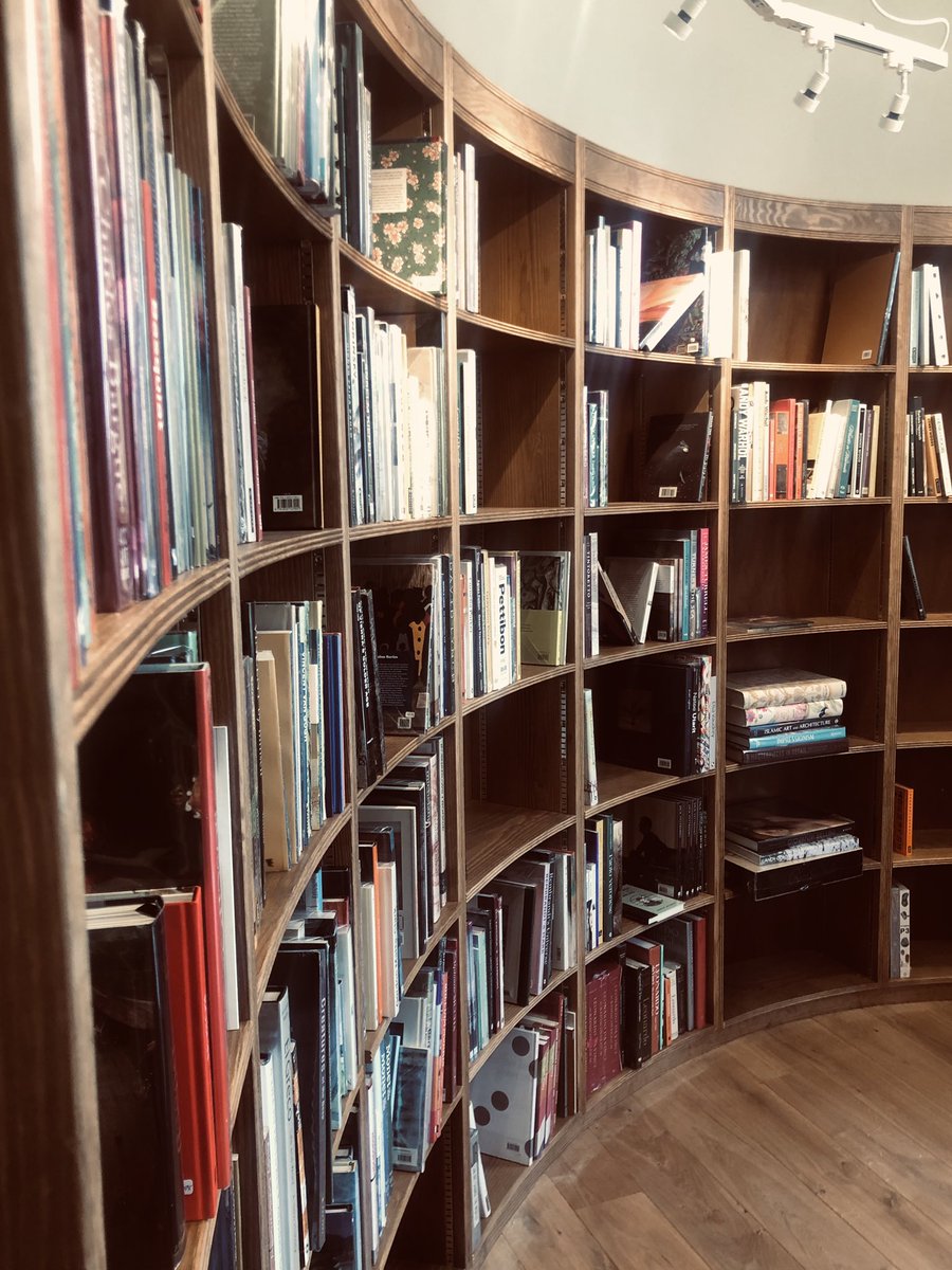 Topping & Company Booksellers of Edinburgh tweet media