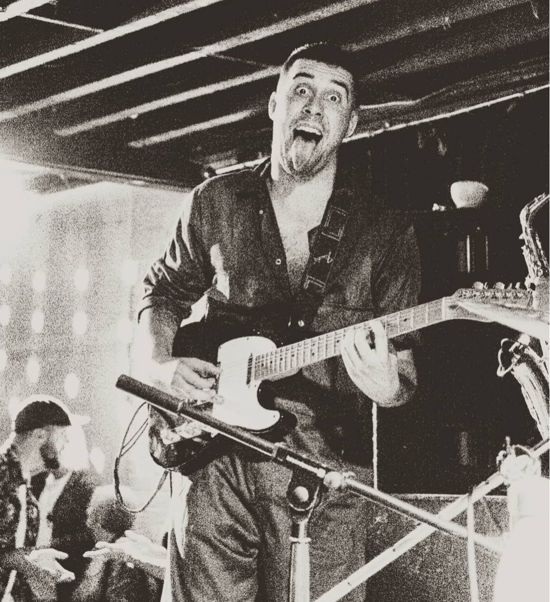 Maruja_Band's tweet image. Saturday was a crazy good night! Massive thank you to the folks who made this a special one❤