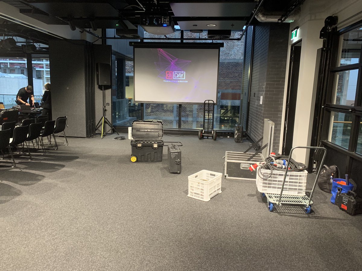 datainsightNZ's tweet photo. #DIDAY team are setting up for a big day - getting excited to host 150+ learning how to accelerate with #data https://t.co/rZ726txlpm