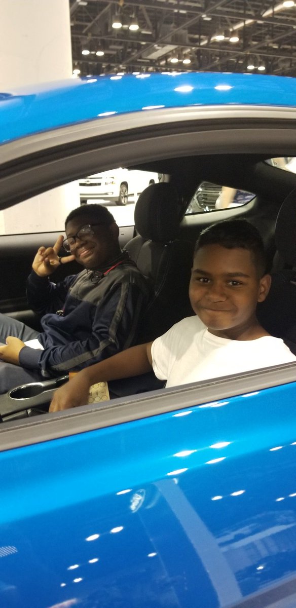 wmjackson's tweet photo. @YourSFD @Ford @FLBlogCon
#FORDVIP #ConnectFord
#Ford
The adventures of Elisha Elijah William Aida
#ThatFordBloggerLife https://t.co/WFFNZnsJkB
