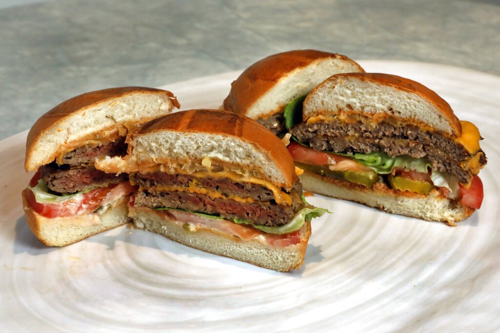 ColoradoTable's tweet photo. What makes Impossible meat possible? A “bloody” ingredient | Sentinel Colorado https://t.co/JXOhtWEgX1 

#ImpossibleBurgers #ImpossibleMeat #BeyondMeat #BeyondBurgers #CaliBurgers #UnamiBurgers #FoodTrends #AmericanBuffet https://t.co/pRMnMhg6GF