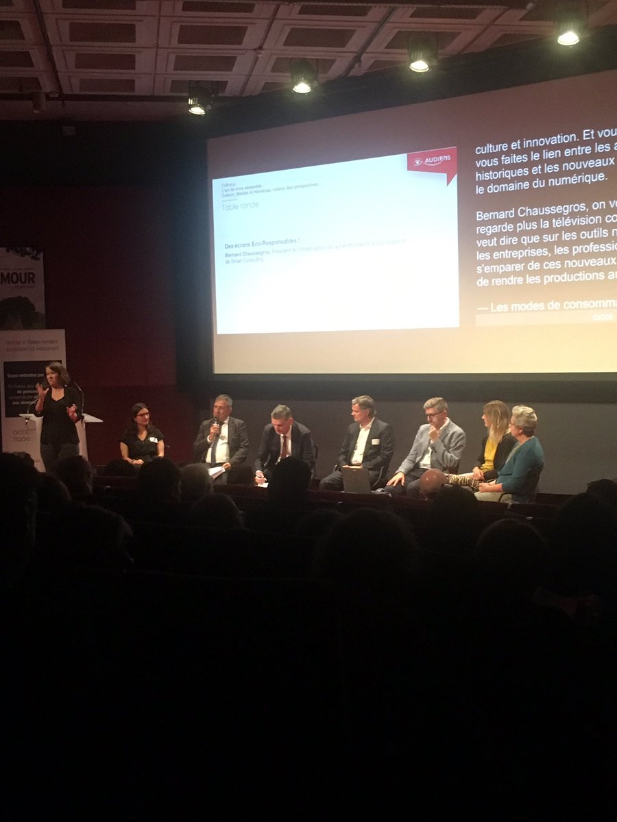 GroupeAudiens's tweet image. Table ronde « le numérique est-il un levier pour plus d’accessibilité? »animée par @VincentLochmann en présence de @Chaussegros @c_puiseux @TF1Initiatives @FACIL_iti @Odiiie et François Rannou. #VivreEnsemble #cultureethandicap #handicapemploi