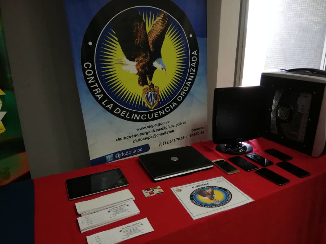 Este lunes el director del #CICPC C/G Douglas Rico  en compañía de la directiva, ofreció importante rueda de prensa sobre el esclarecimiento de casos de connotación.