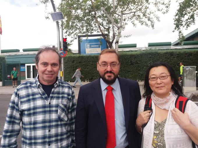 Ismael Rodrigo, presidente de ADN y FEN.
Alberto Serrano, Concejal-Presidente del Distrito de Hortaleza, Madrid.
Sook Hwa, Vocal de socios de ADN