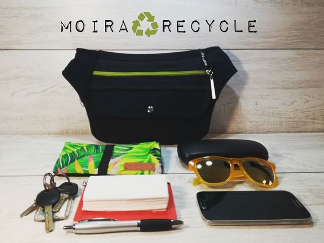 MoiraRecycle's tweet photo. Y encima ¡¡¡Todo lo que cabe!!! 👏👏👏Por un consumo responsable ....¿Te apuntas a ayudar al planeta? ♥️♻️🌍 #reciclaje #zerowaste #recicla #eco #sostenibilidad #reutiliza #ecofriendly #upcycling #reciclajecreativo #funnypack #laspalmasgc #madeincanarias #riñoneras #neces… https://t.co/Mz77TcRTyS
