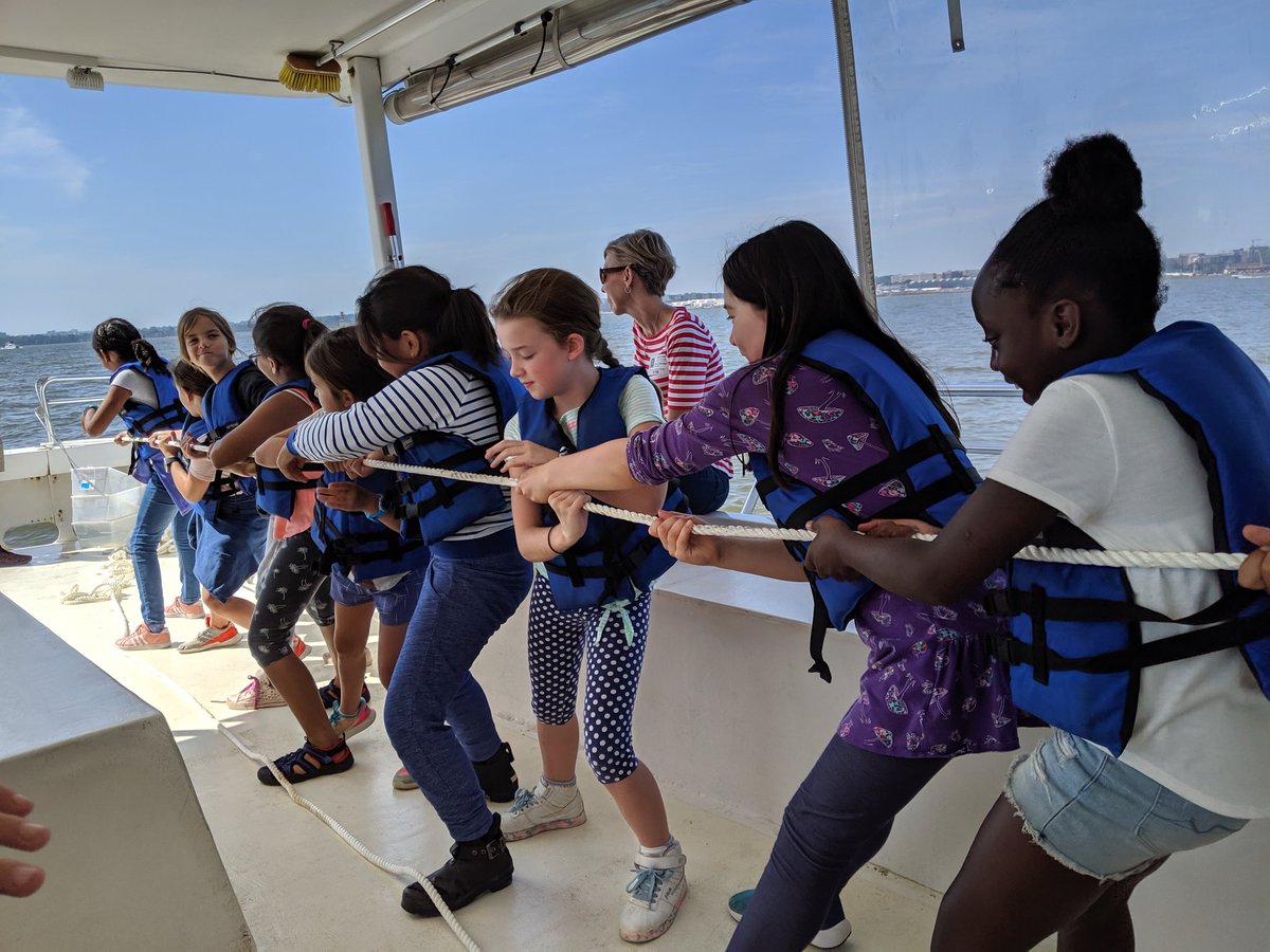 ATS_4thGrade's tweet photo. Ms. Probasco's class has enjoyed their trip at the Gangplank Marina. We learned about rivers, water quality, and animals that live in the river! @APS_ATS #atslearns @ashberger https://t.co/4MipT9nLob