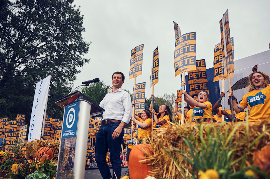 mattmccoyia's tweet photo. Iowa brought the rain, but #MayorPete brought the shine.
#RainOrShine #PeteTime #Pete2020 #SteakFry #CaucusCoachella #PeteButtigieg https://t.co/azUmzMsKnv