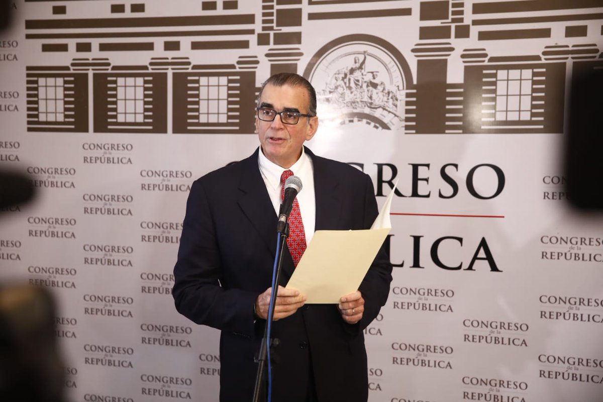 Resultado de imagen para Pedro Olaechea