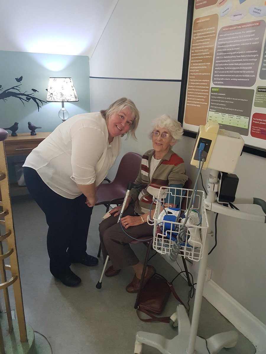 DroghedaSOP's tweet photo. National Falls Awareness @Dsop Great attendance from Residents, Visitor's and staff #FirstDayofFall #fallsweek2019 #FallsAwareness #frality @BaileyAoife @EimearHickey4 @HSELive @Age_Matters @CNME_DNE @DeirdrelangLang https://t.co/3bf6OzmG4E