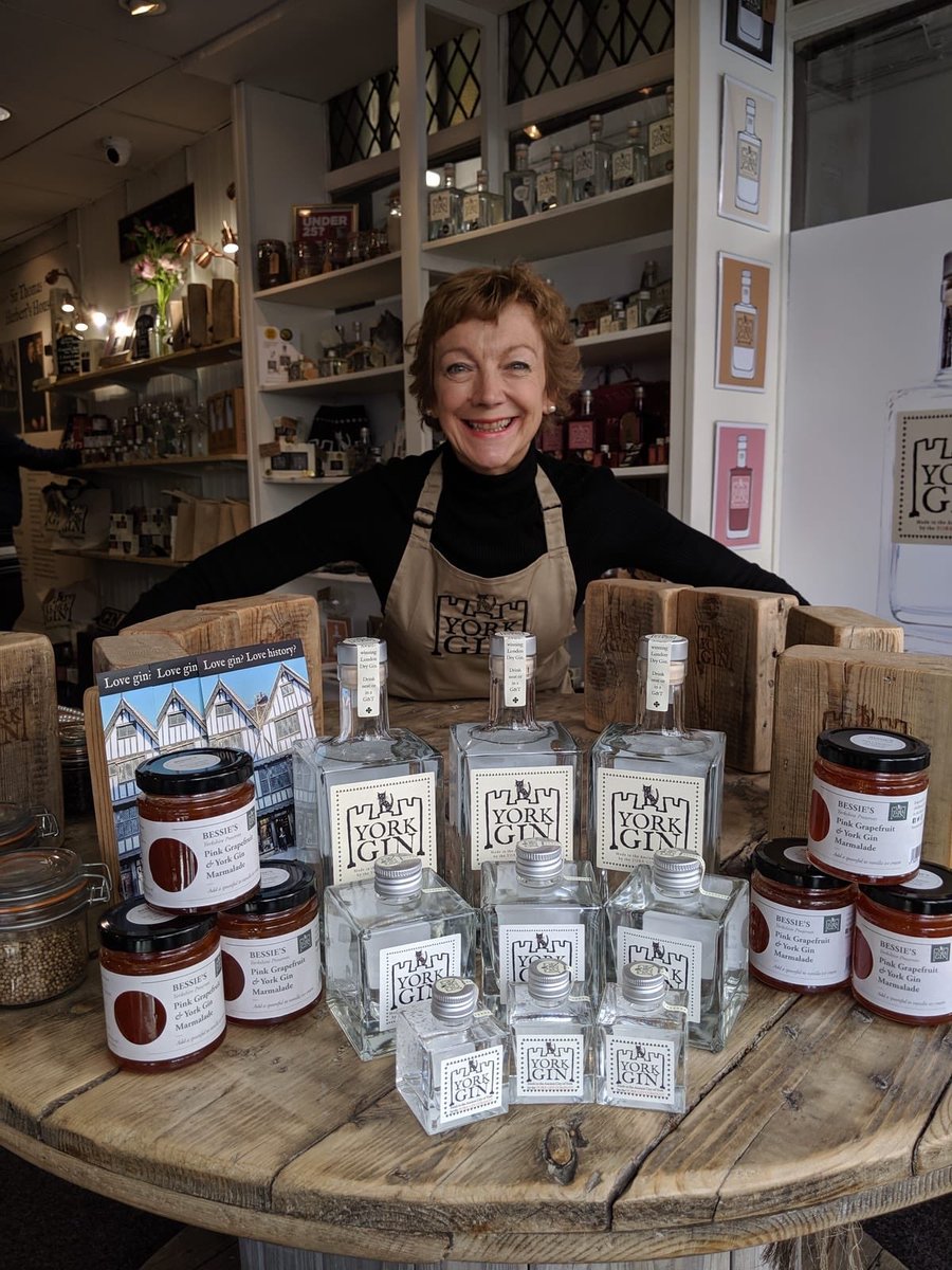 York Gin tweet media